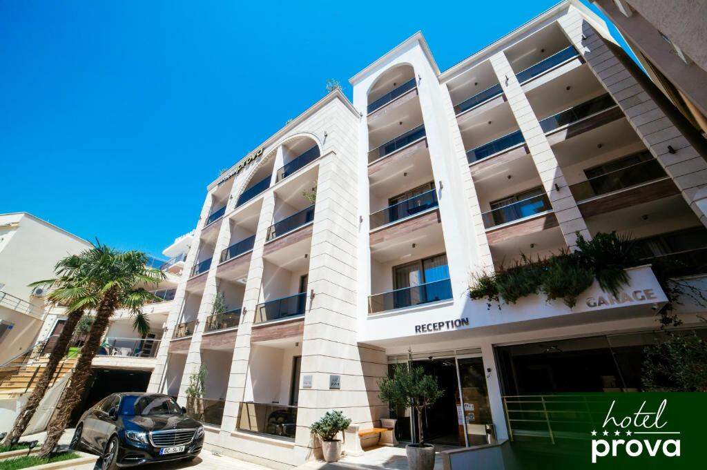 Facade of Hotel Prova in Ulcinj with balconies and the reception entrance